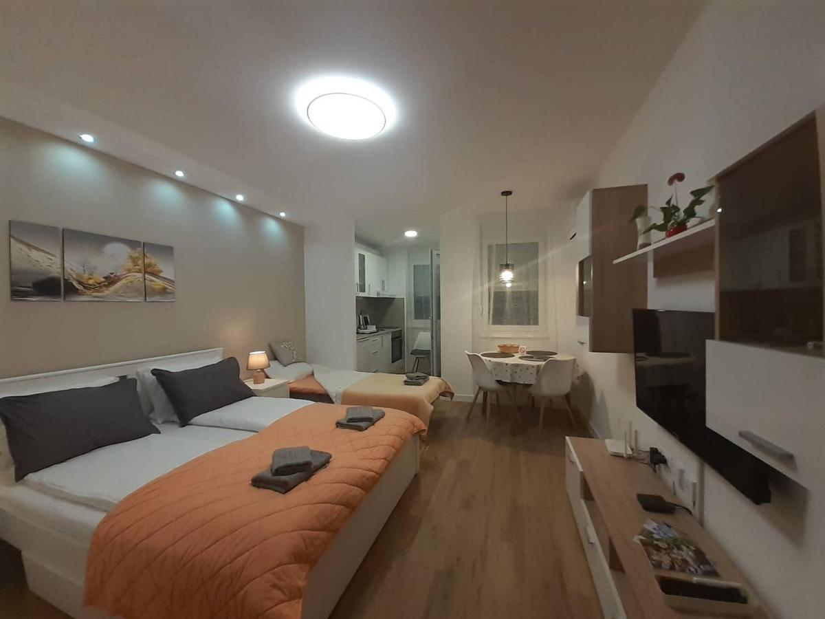 Apartments Biro Subotica Exterior photo